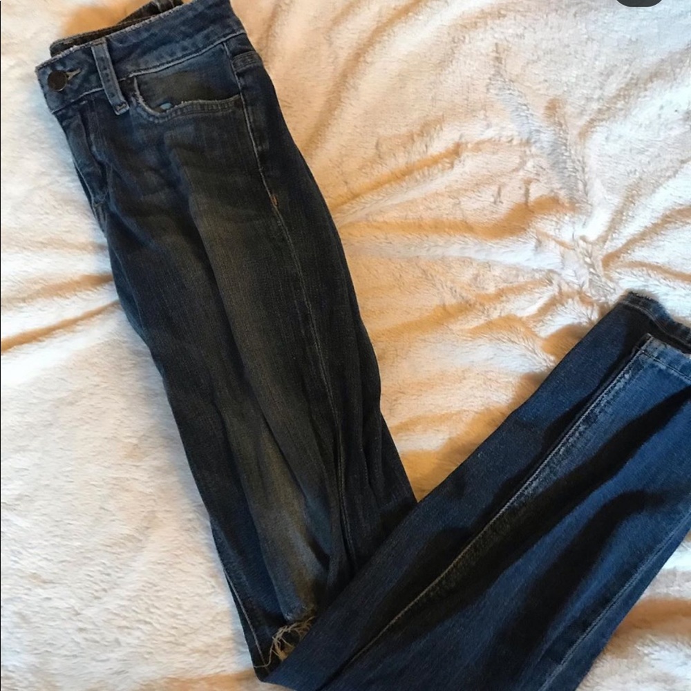 Ripped jeans